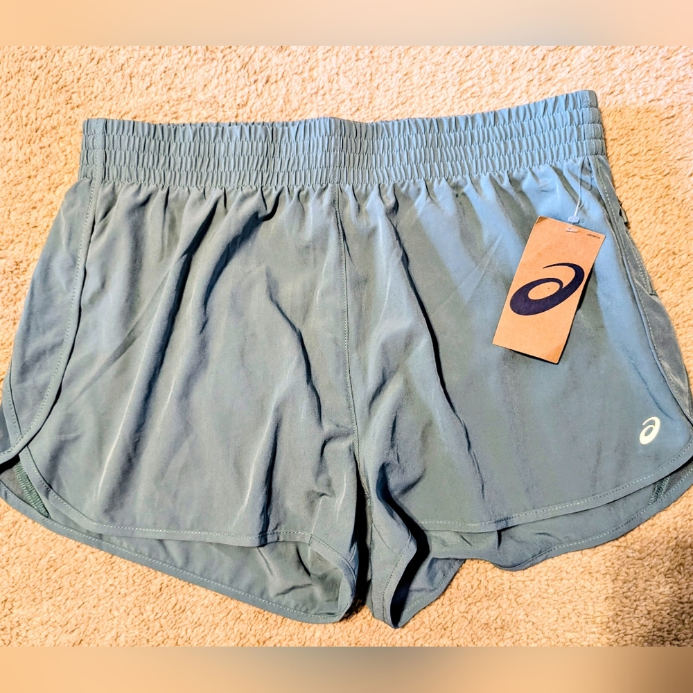 Asics Women's Blue Lined Running Shorts. NWT